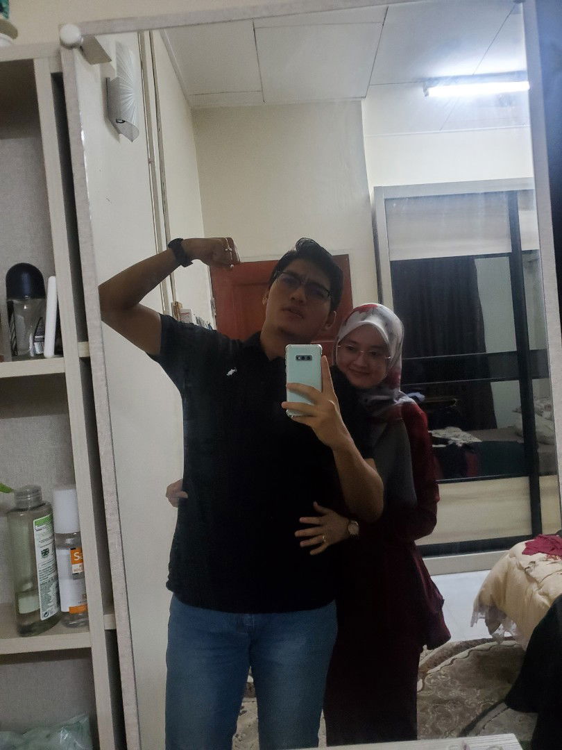 Mohamad Zulhusni profile icon