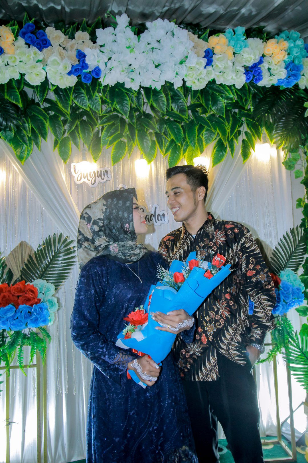 sri wahyuni profile icon