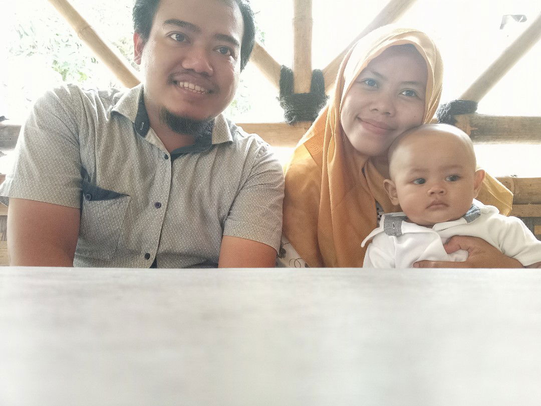 Titin Fatimah profile icon