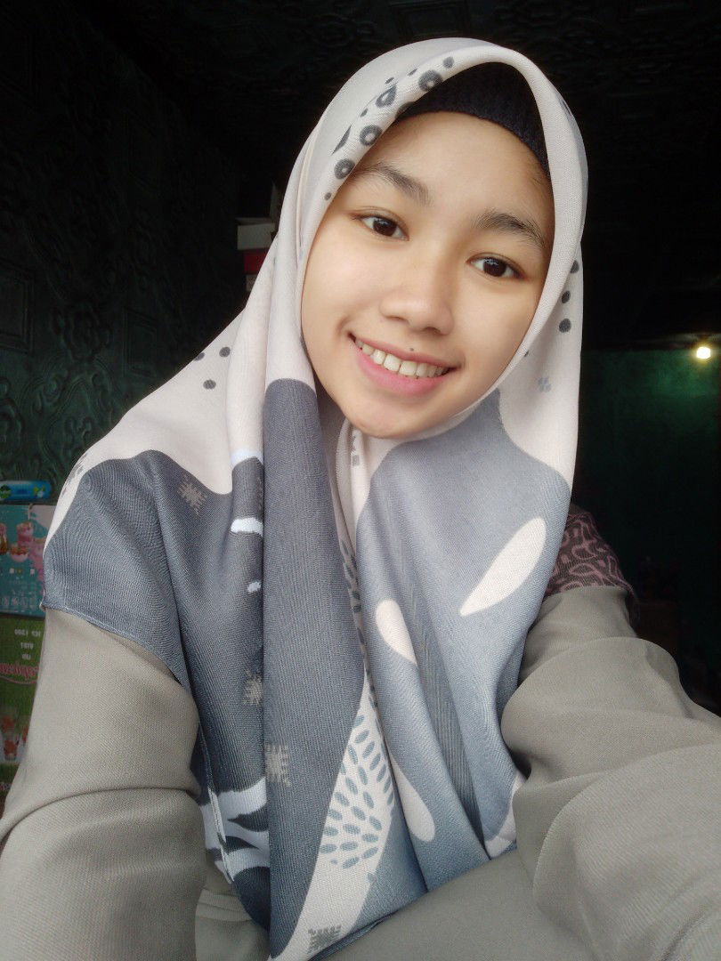 Isti faijah profile icon