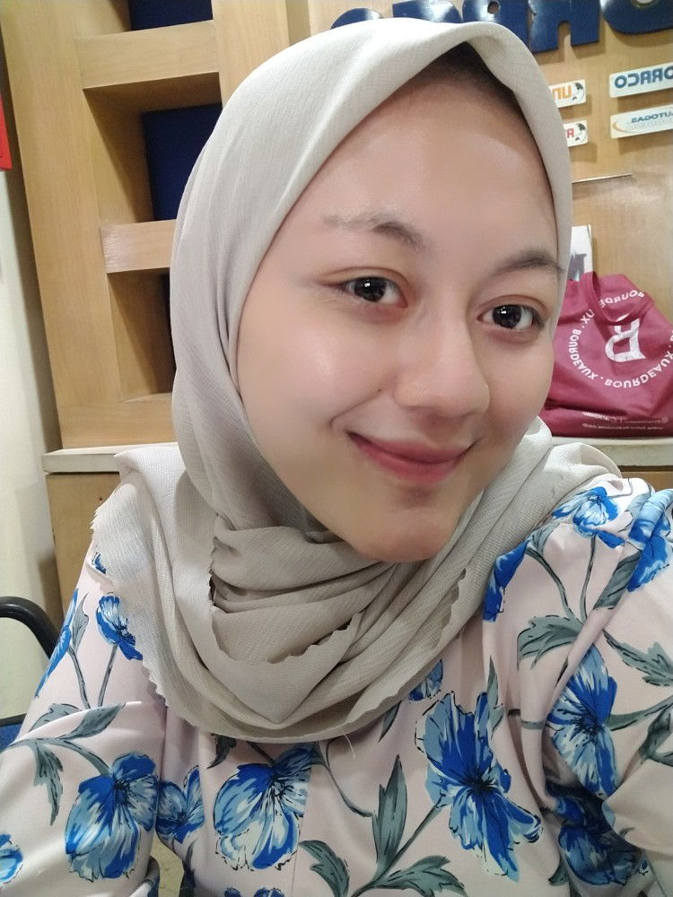 Intan Cahya Putri Sobriyani profile icon