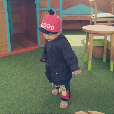 baby usia 10 bln makan nasi