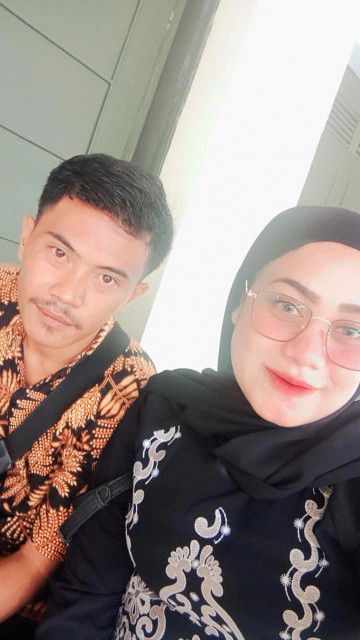 Rianti Apriliani profile icon