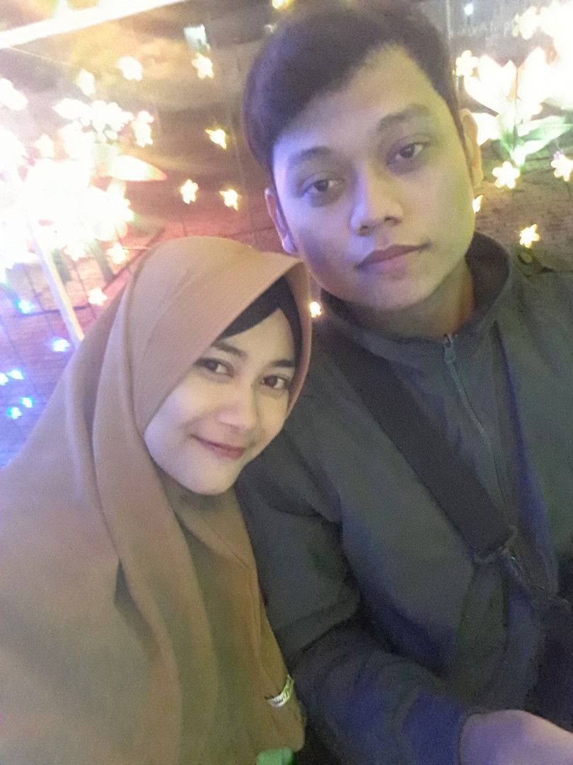 Riska Trirahayu profile icon