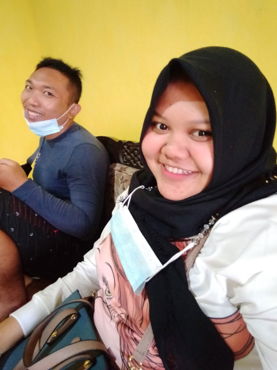 fitri 99 profile icon