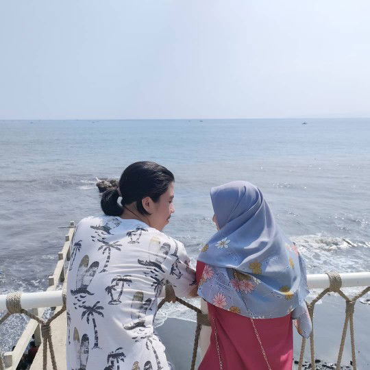 Mirna Suryana521 profile icon