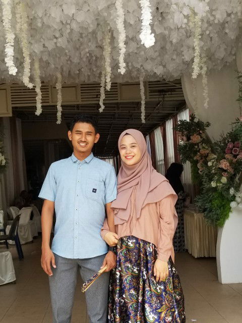 Yeni Anggraini Ay profile icon