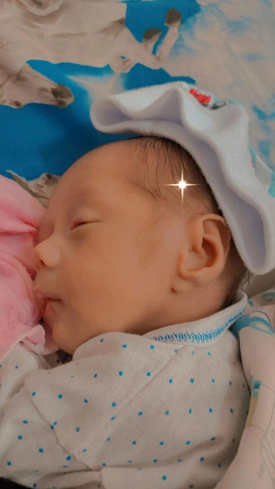 HANUM AQILA SUHERMAN profile icon