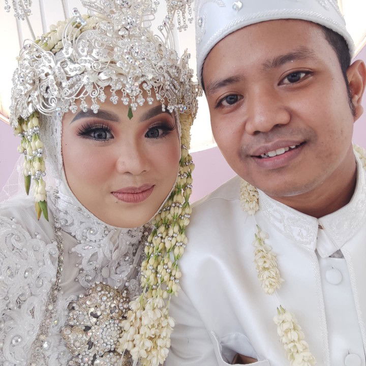 bonita dhestiya profile icon