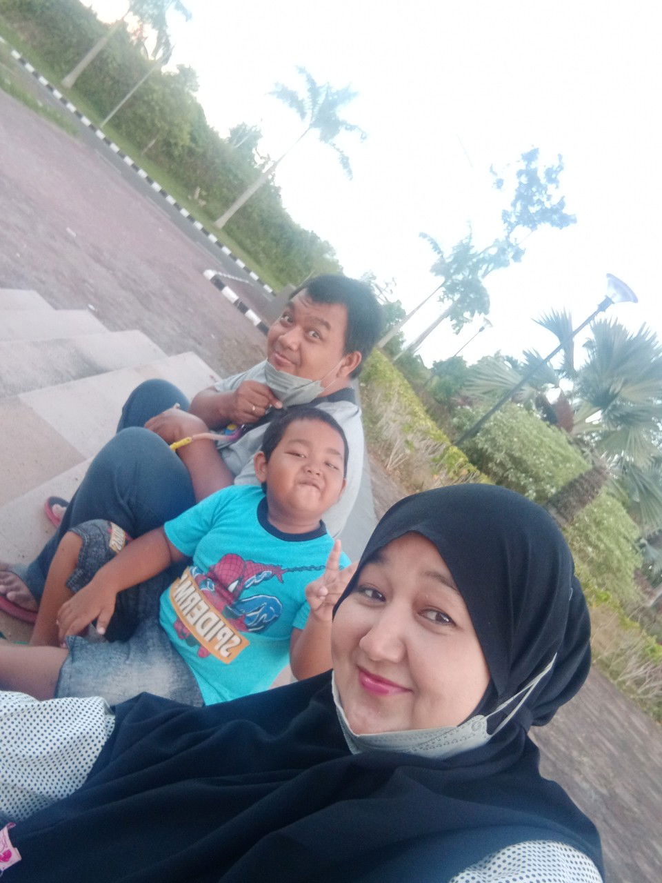 Farrah Chuby profile icon