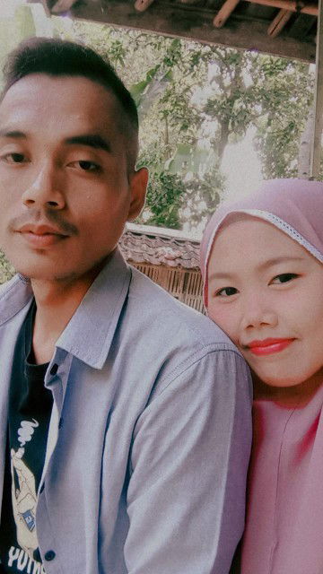 sulastri profile icon