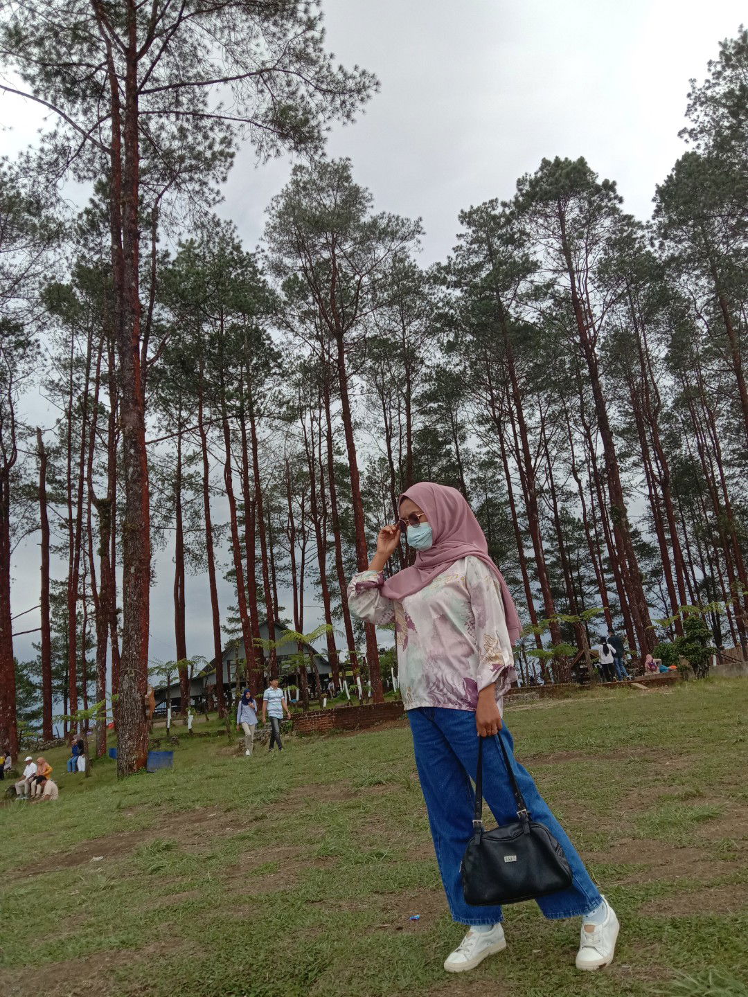 Nugrah Setiawati profile icon