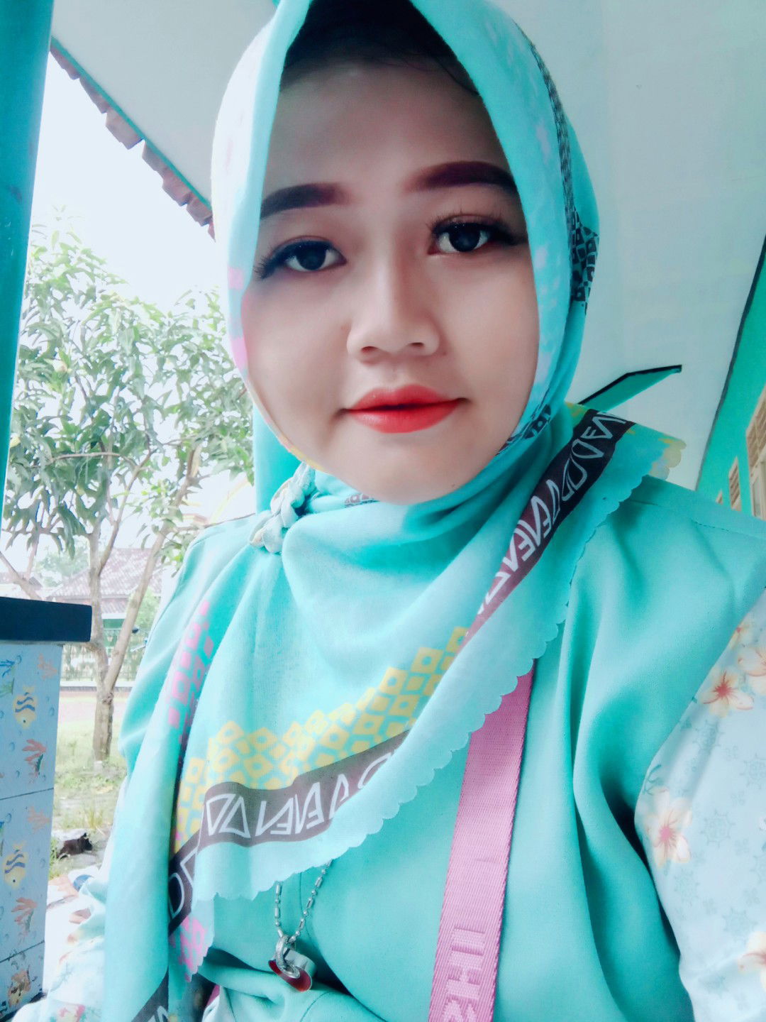 Ratna Sari Permana profile icon