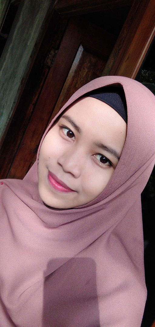 Rohmatun Nihayah profile icon