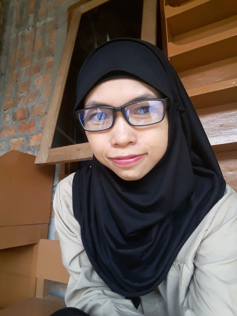 Rini Husnita profile icon