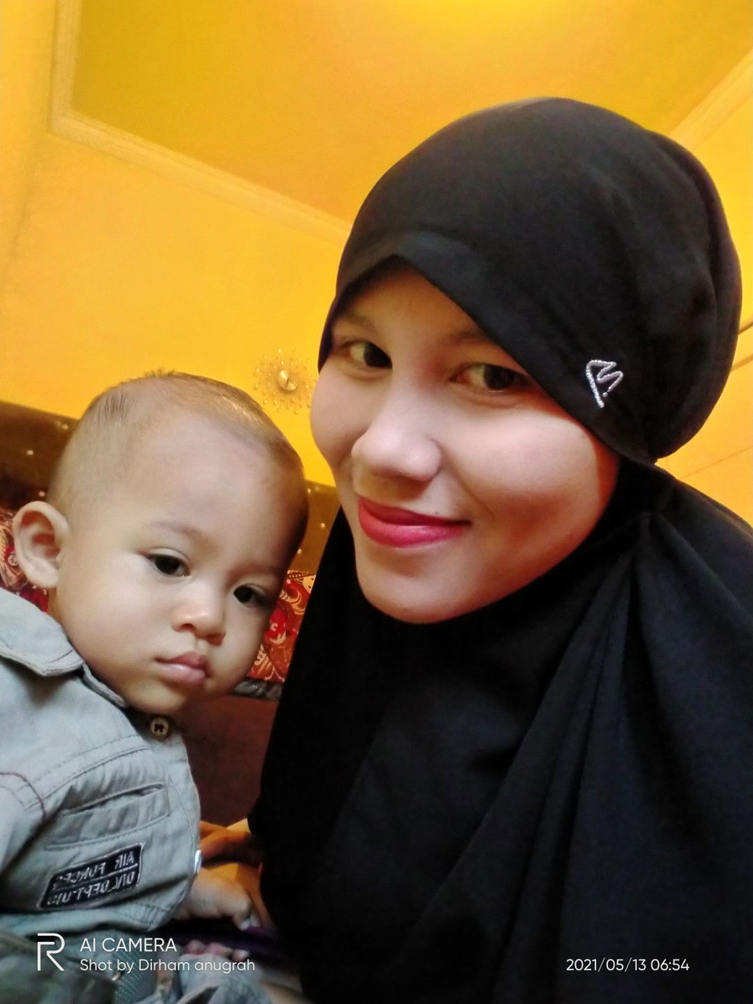 Siti mariam profile icon