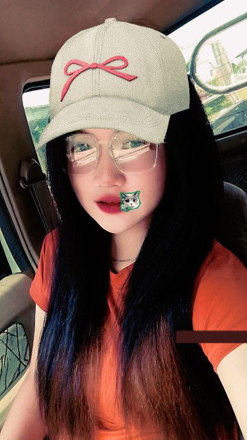 panyaporn profile icon