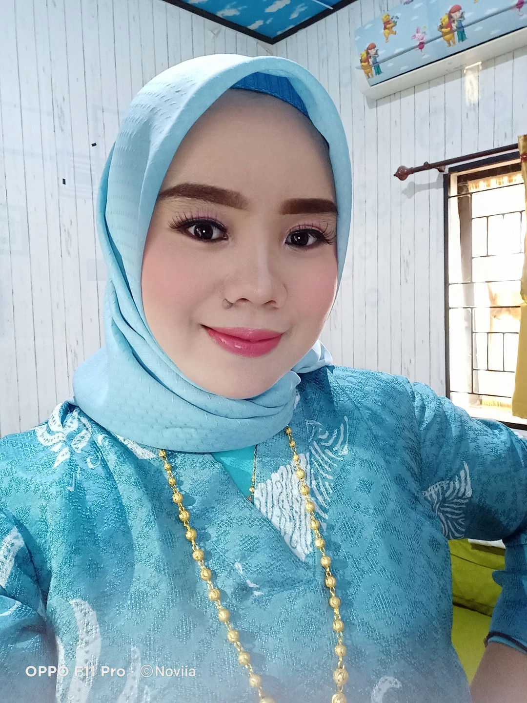 Novia Arif Cq profile icon