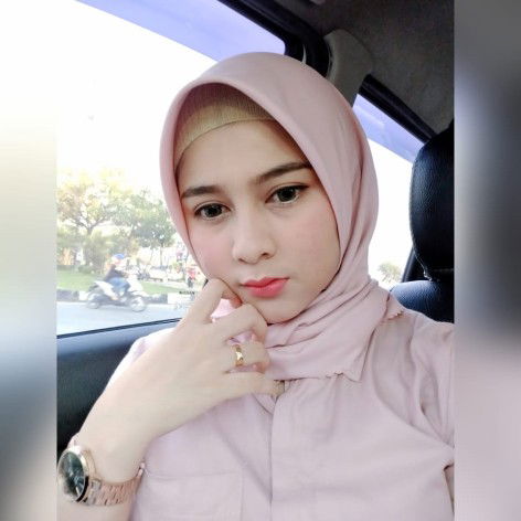 gumala sari profile icon