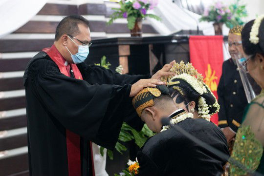 Ester Ameilia profile icon