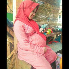 Nengg Intania Faulina profile icon