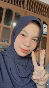 Rizki Hayati profile icon