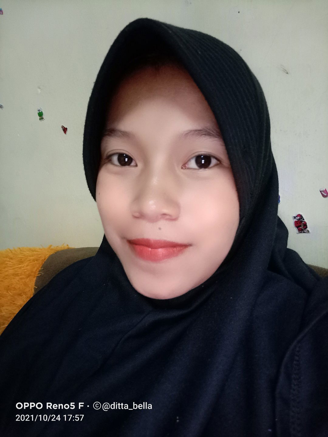 Dita yuni saputri profile icon