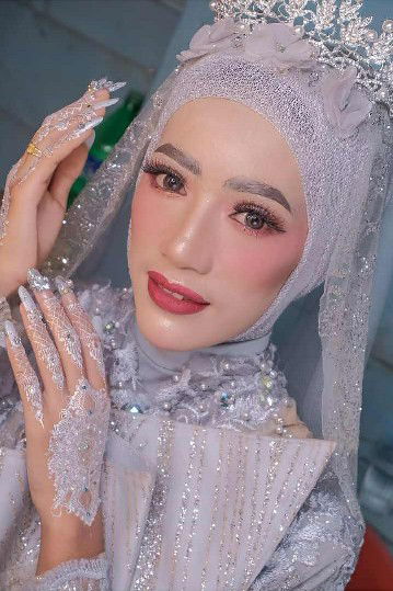 Meli Liyaningsih profile icon