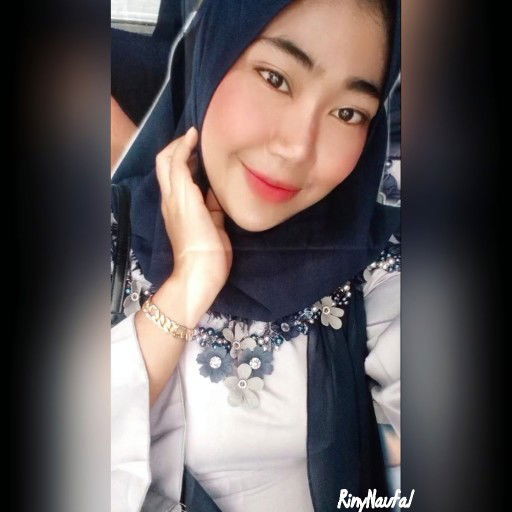 Rini Nuraeni profile icon