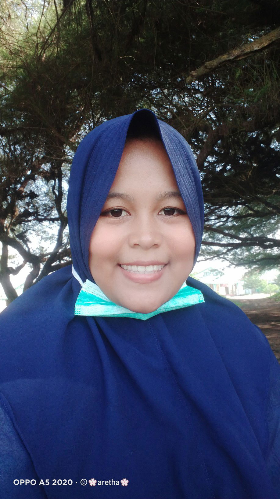 Tri Yuliani profile icon