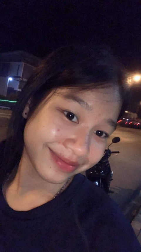 ยุ้ย ฯ. profile icon