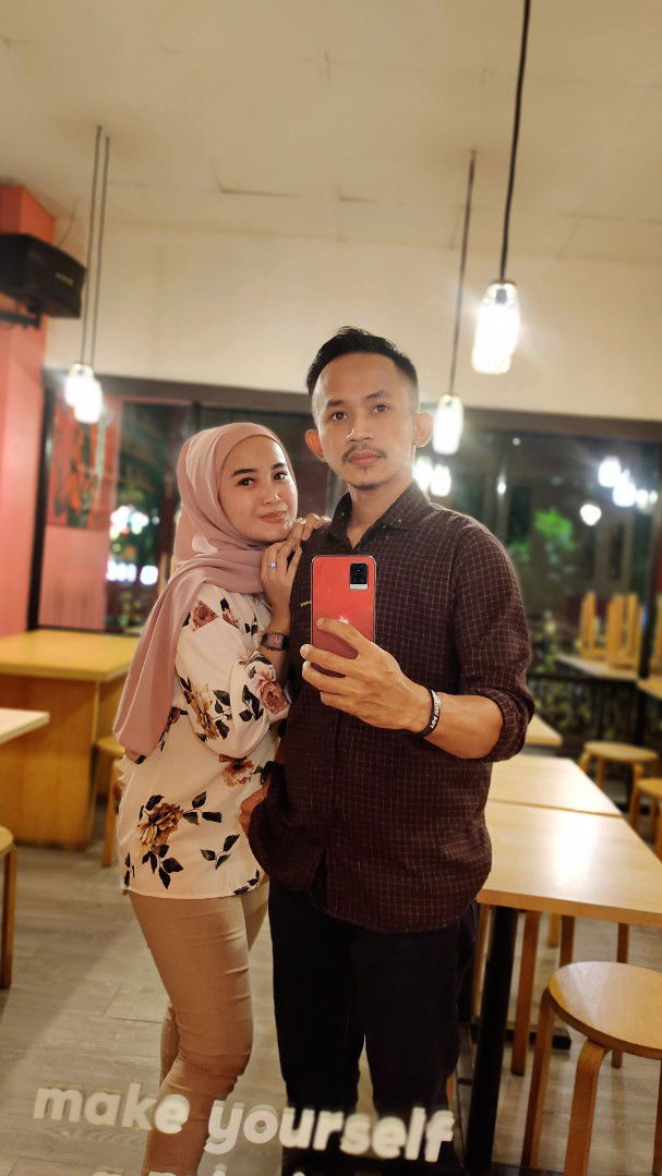 nia fitriani profile icon