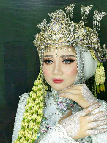 Nurlaela Shoimah profile icon