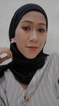 Siti Apriyani profile icon