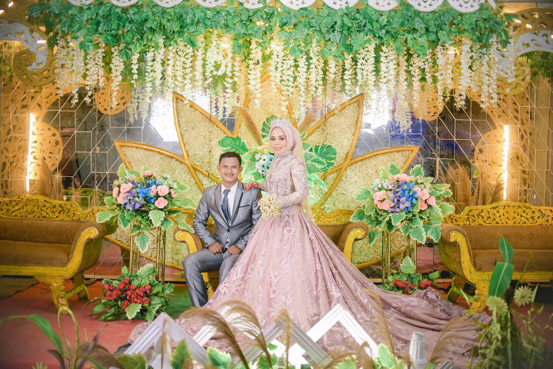 maya tarisci ra profile icon