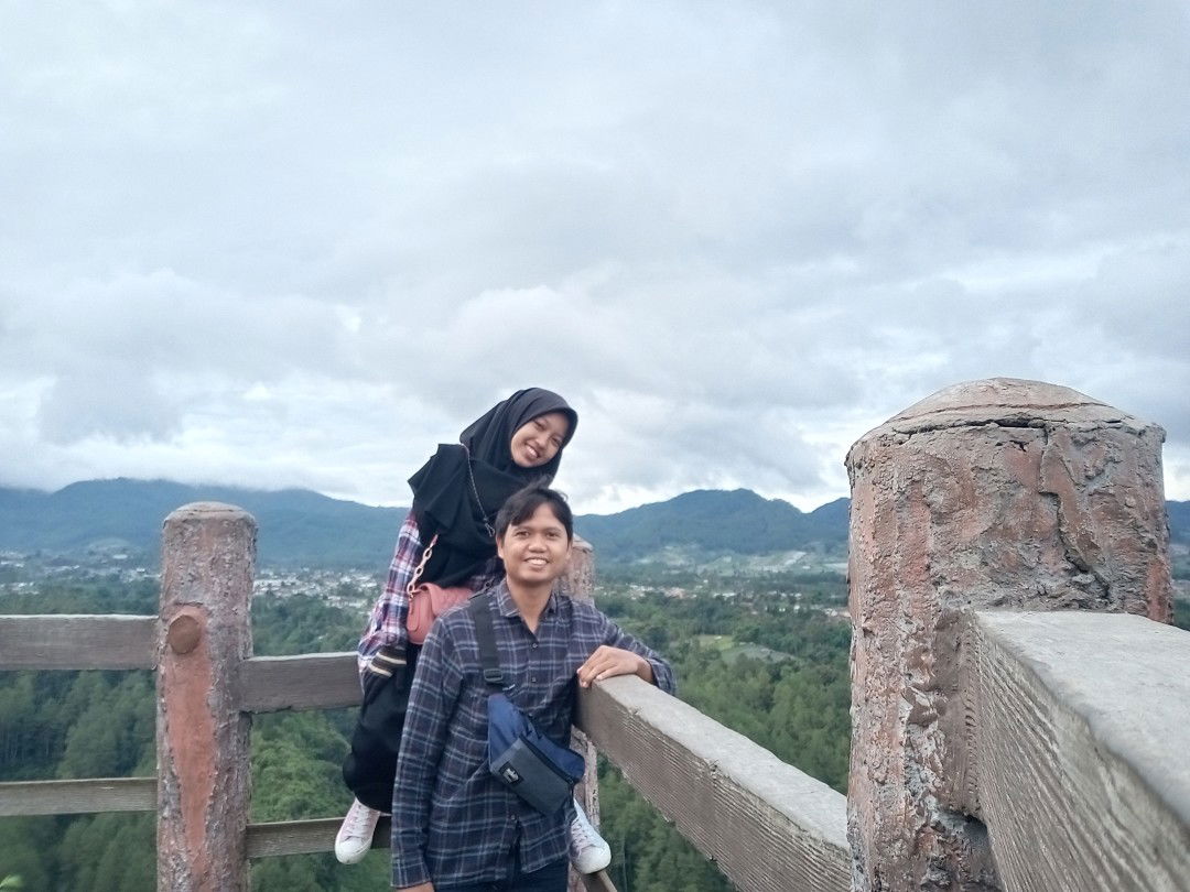 Deby Silviani profile icon