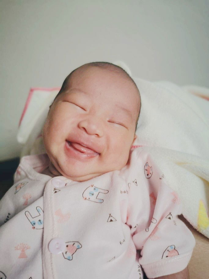 สวัสดี​ค่ะ​  หนูชื่อญดา​ ????