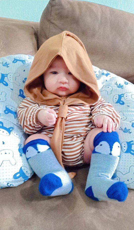 พลอย profile icon