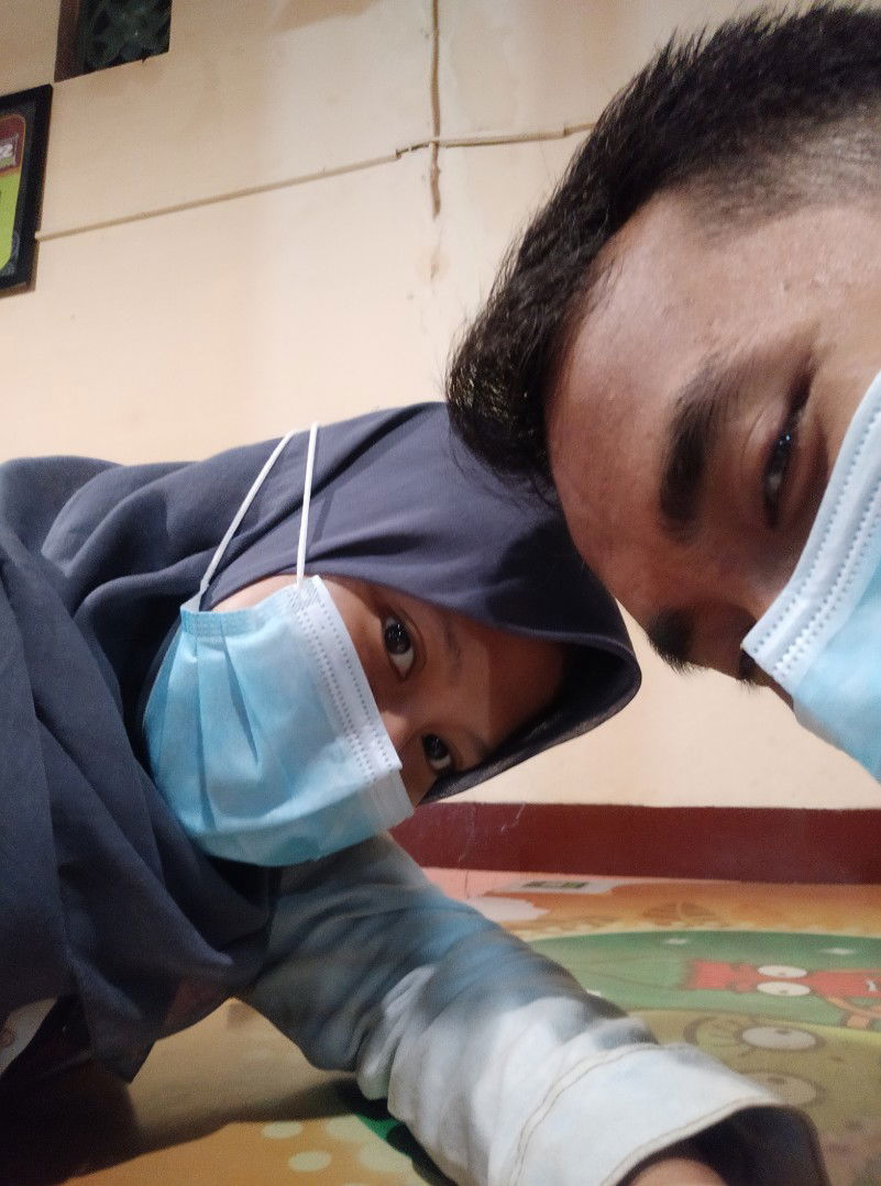 Ayu Trijanah profile icon