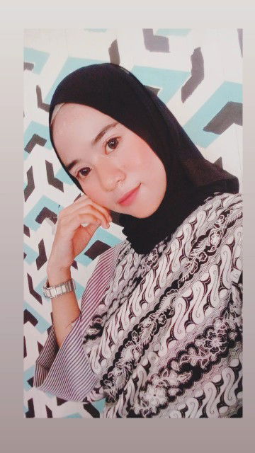 Desi Cahyani profile icon