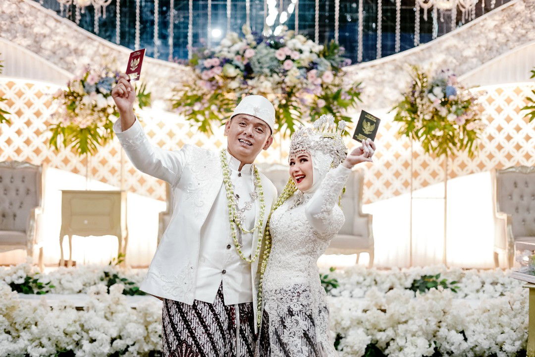 Intan Permatasari profile icon