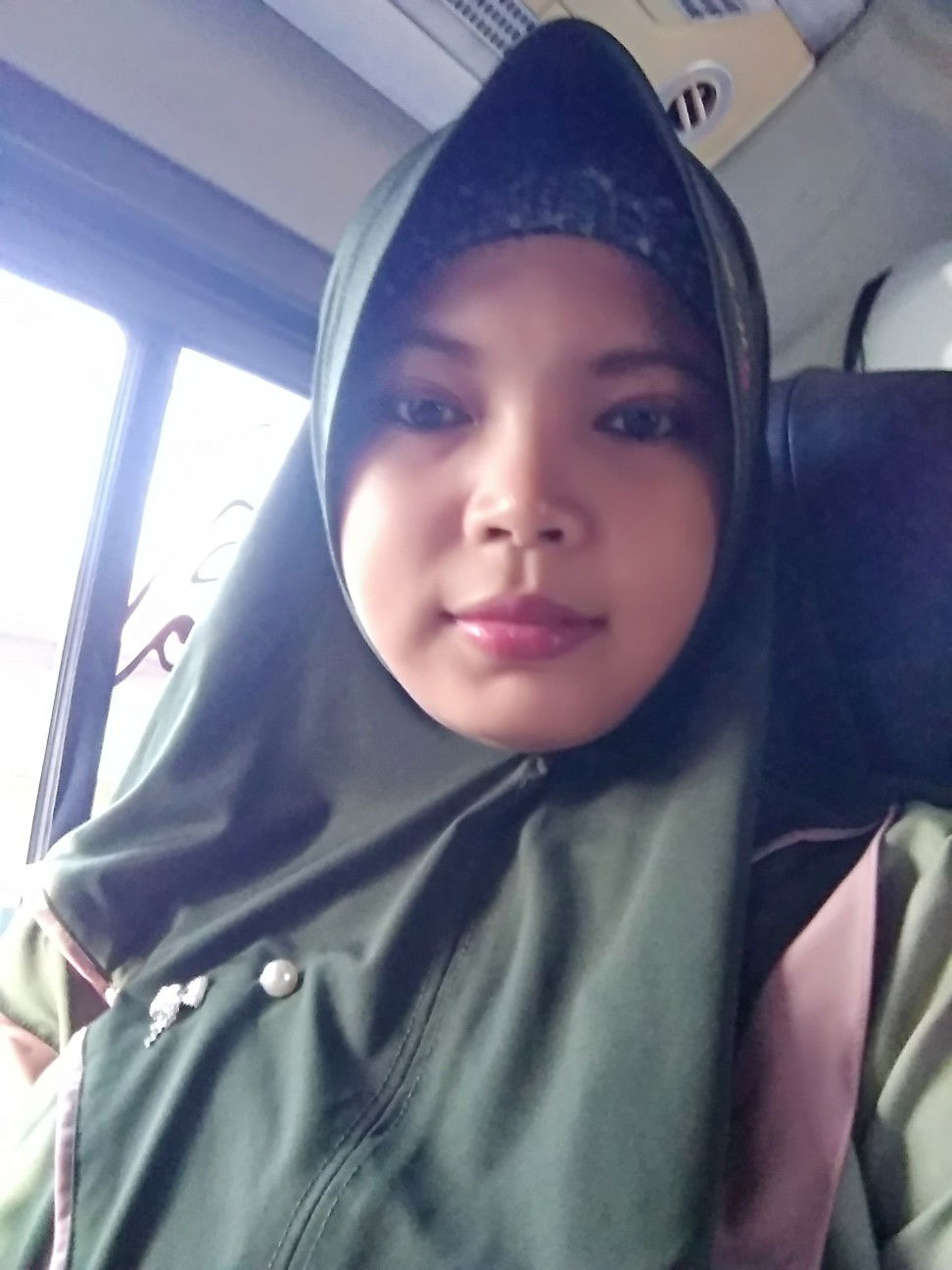 puji astuti profile icon