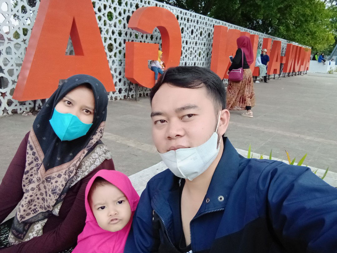 mira anggraeni profile icon