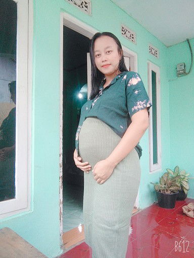 Irma Yanti profile icon