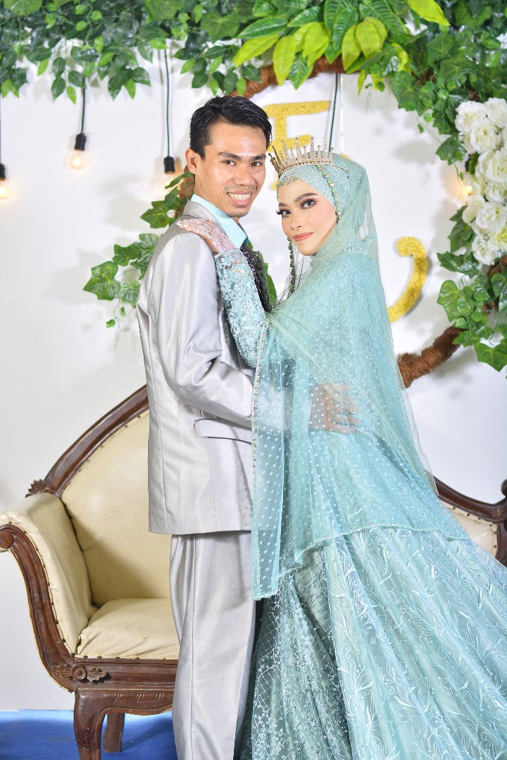 garvylla resfi ghaitsania profile icon