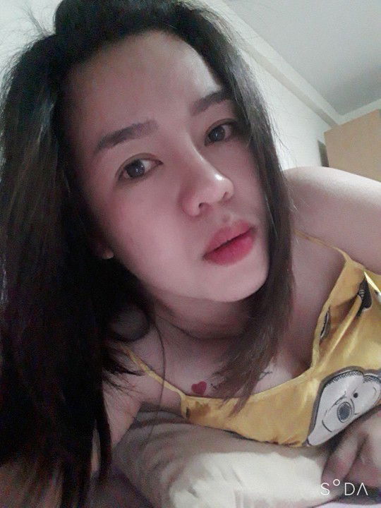 น.ส.พลอยลี่ นังมาร'นมโต profile icon