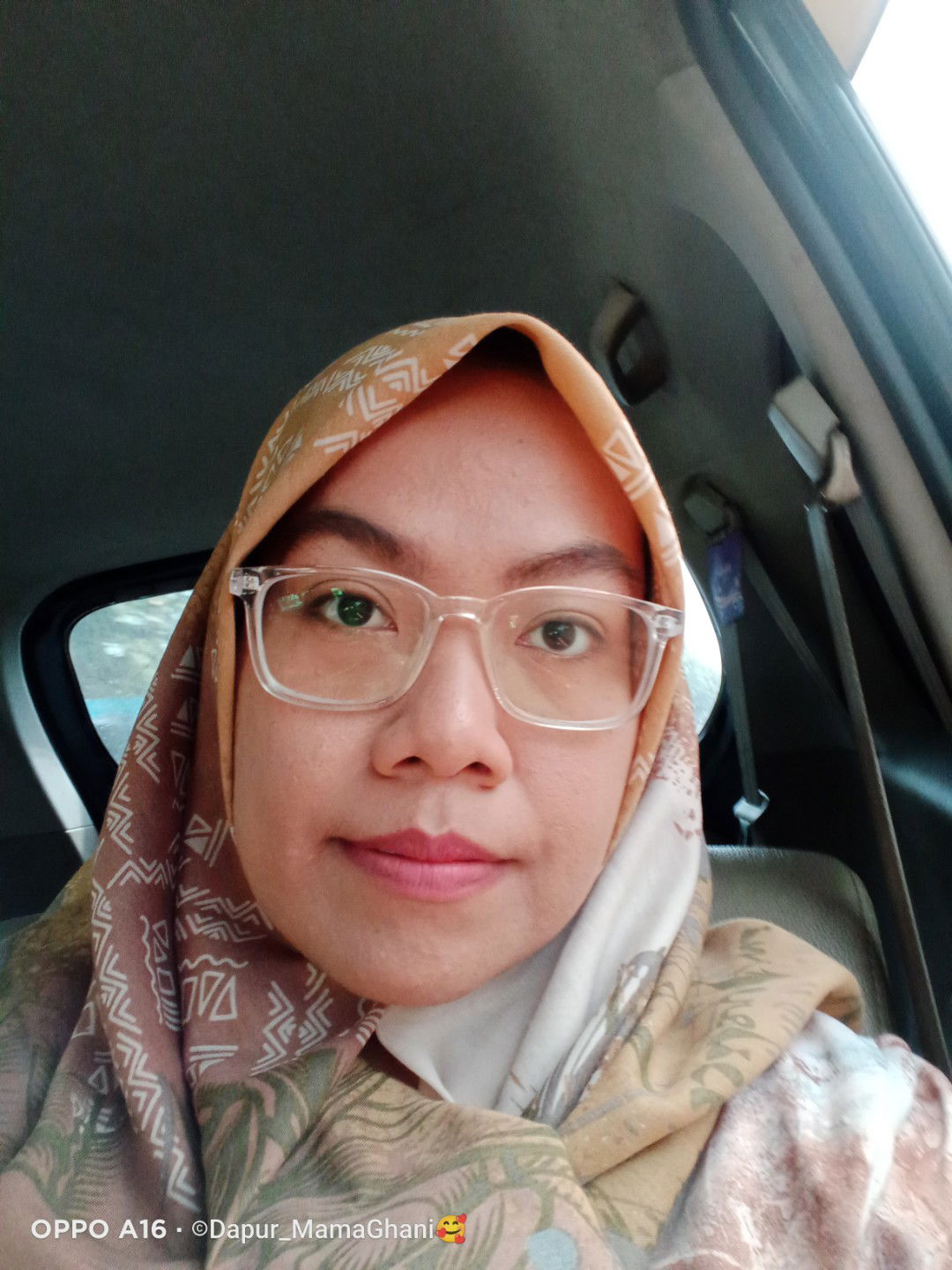 Ayu lestari profile icon