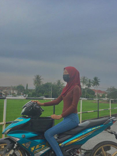 intan syafinaz profile icon