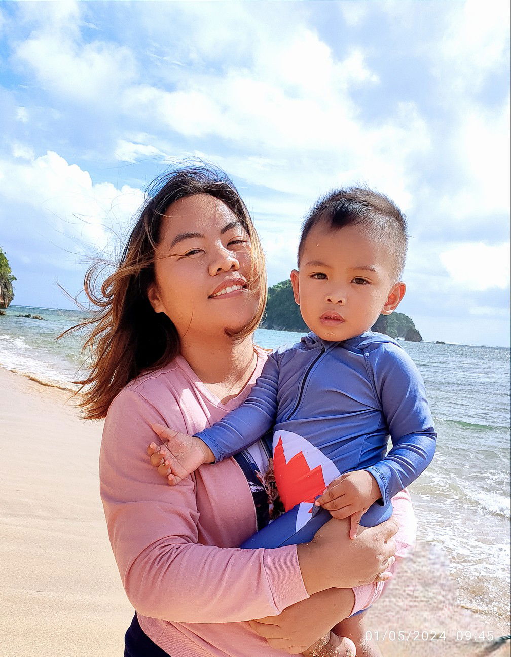 Mae Santos - Morales profile icon