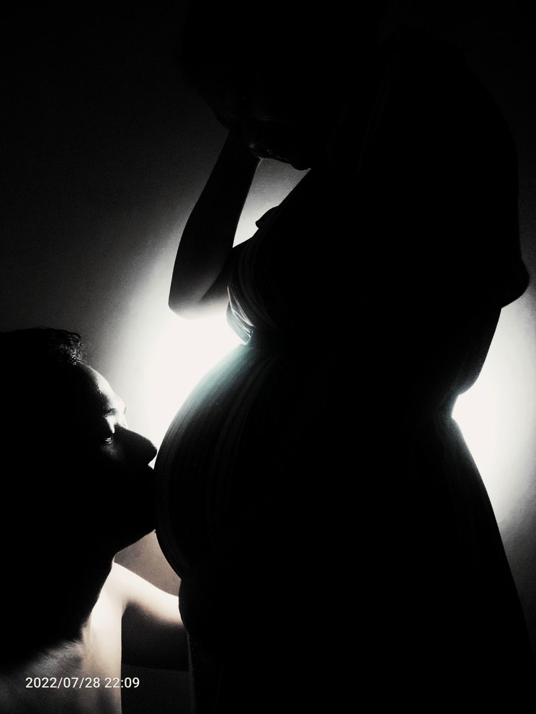 ayu fera fernanda profile icon